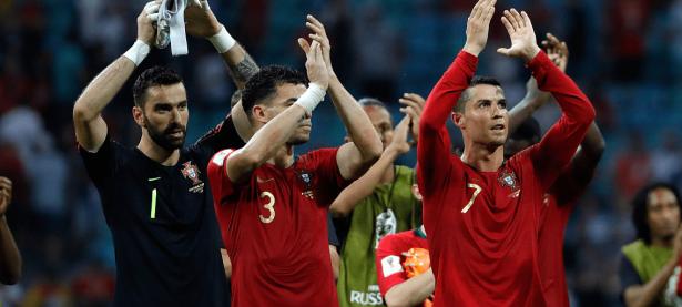 半岛体育体育vip注册-欧预赛瞬间精彩绝伦，球员技压群雄令人叹为观止的简单介绍