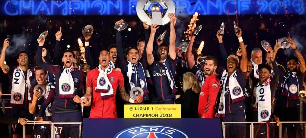 半岛体育体育官网app-法国队无惧困难，在欧锦赛中展现统治力