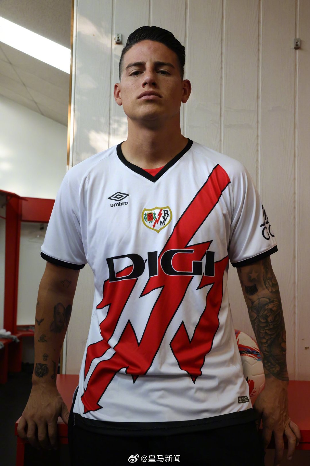 关于哈梅斯复出助皇马逆转，重返联赛榜首的信息