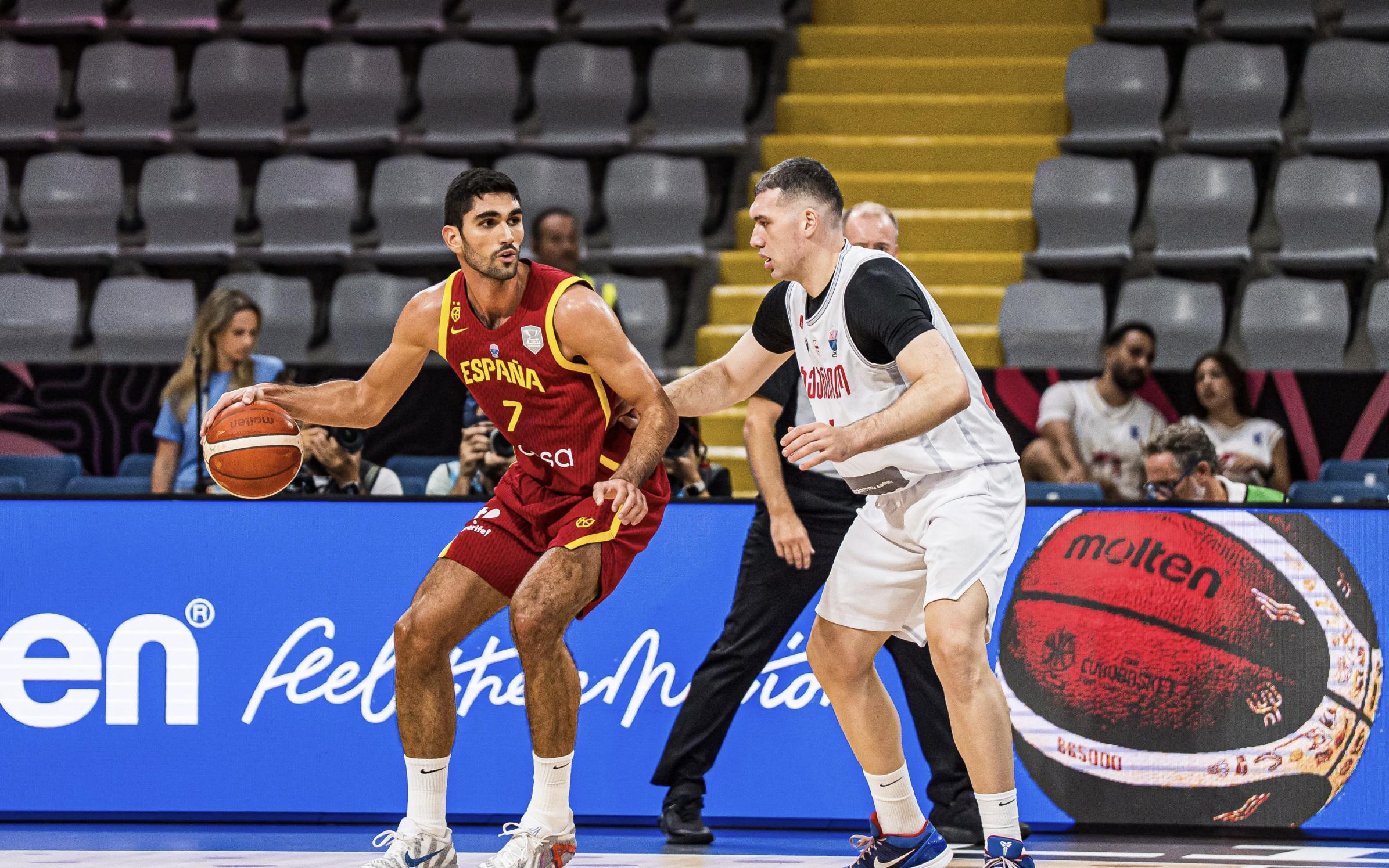 拼尽全力!欧预赛赛场上各路球队较量激烈的简单介绍 拼尽全力!欧预赛赛场上各路球队较量激烈的简单介绍