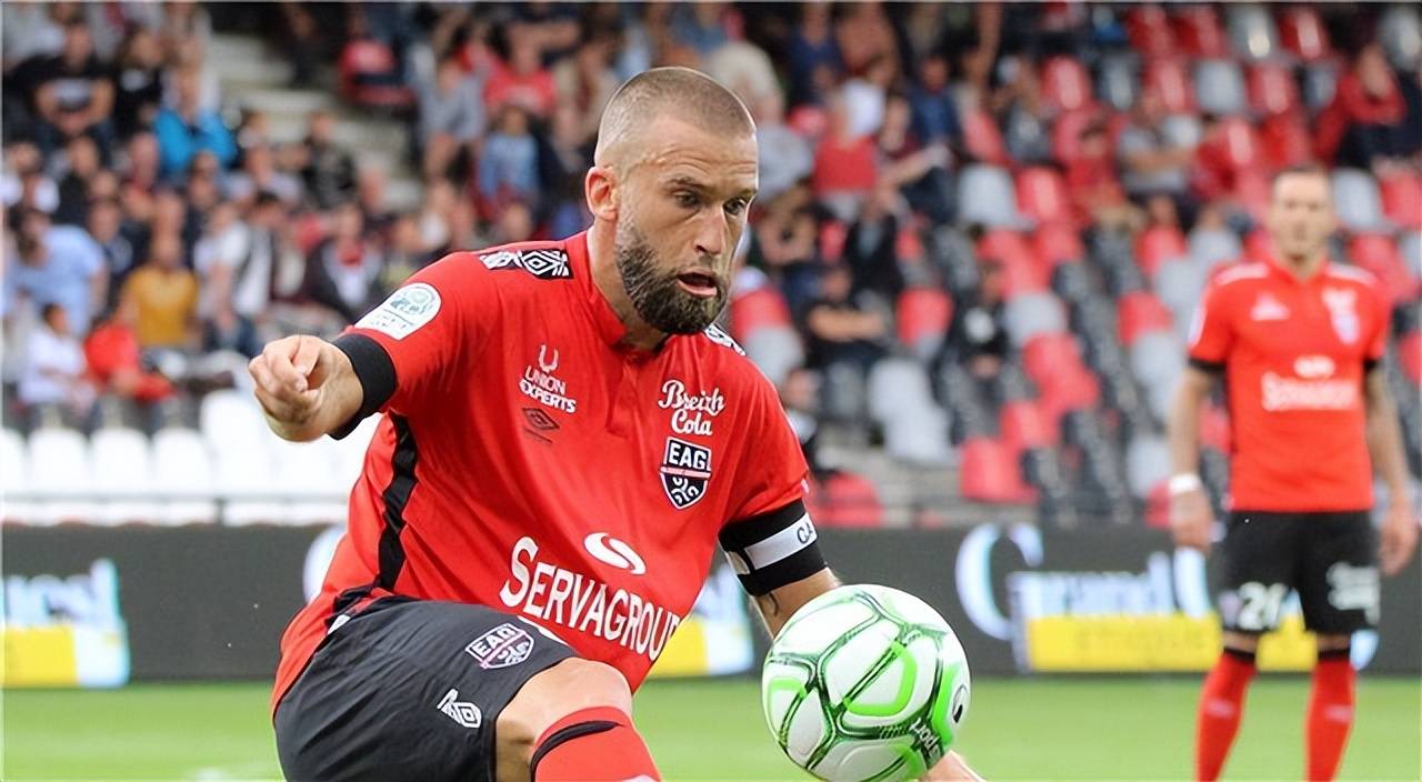 甘冈客场连胜，雄心壮志冲击榜首位置