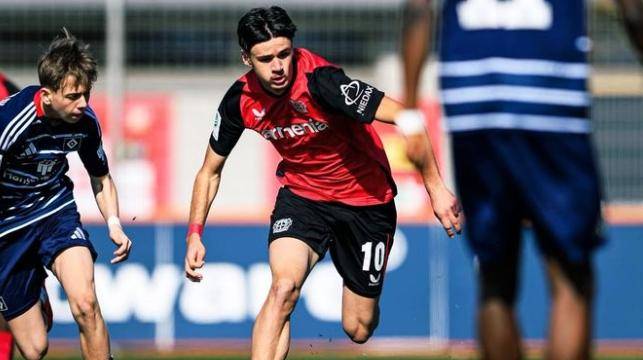 天才边锋犀利发挥，球队实力必成的简单介绍